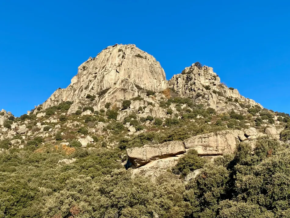 ⛰️ Pico de la Miel y Cancho Gordo: La Conquista del Granito en La Cabrera